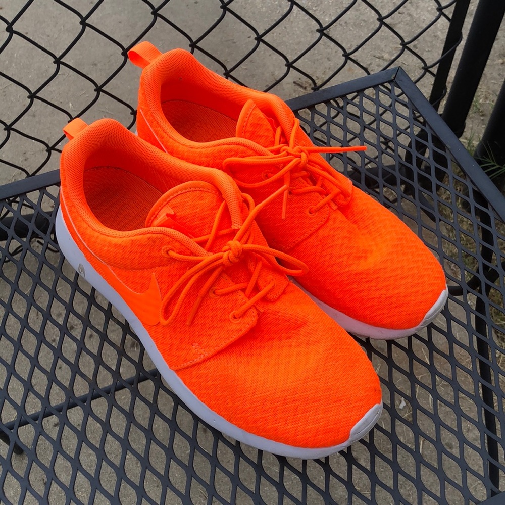 Nike Roshe Shoes